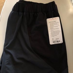 Lululemon “switch up” short